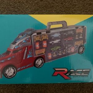 21 inch Transport car carrier toy truck incl 12 die cast toy cars New in Box